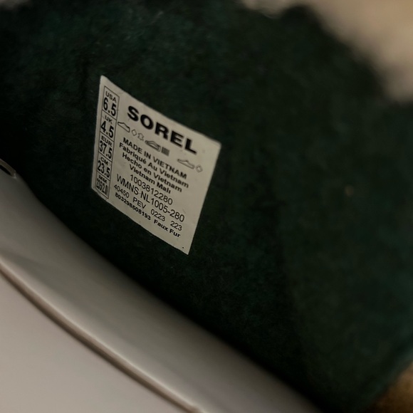 Sorel Caribou Boots - Women’s Size 6.5 - Picture 4 of 4